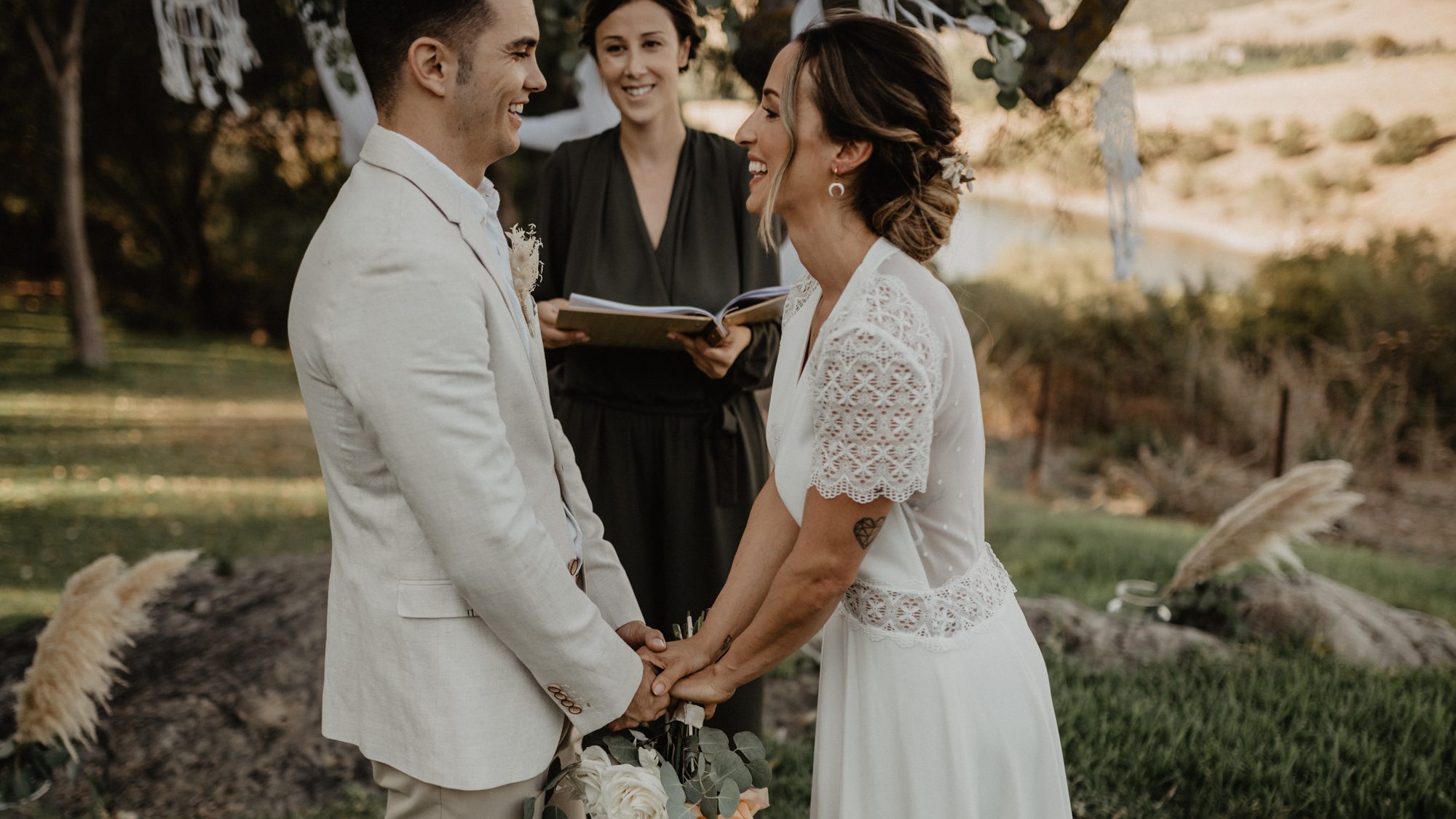 bilingual celebrant spain